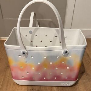 BOGG BAG White and Multicolor Tote